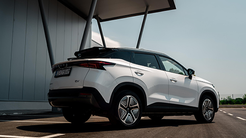 Elektrificirana ofenziva - Omoda 5 EV - 04